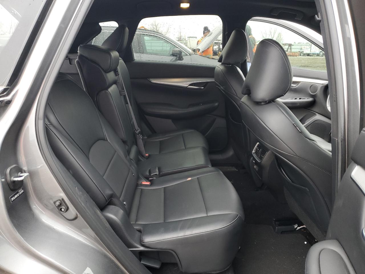 2020 Infiniti QX50 - Image 10