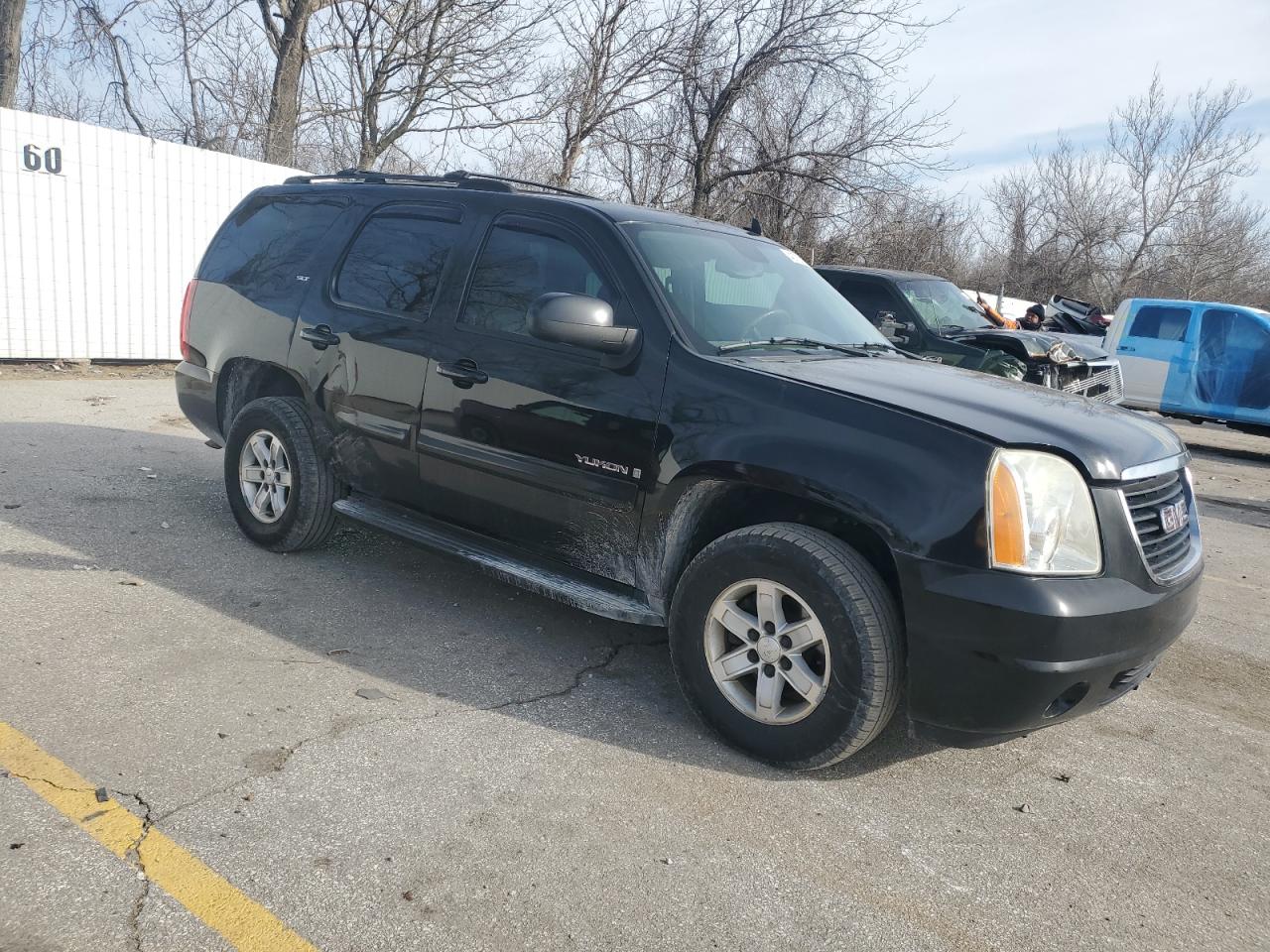 2007 GMC Yukon - Image 4