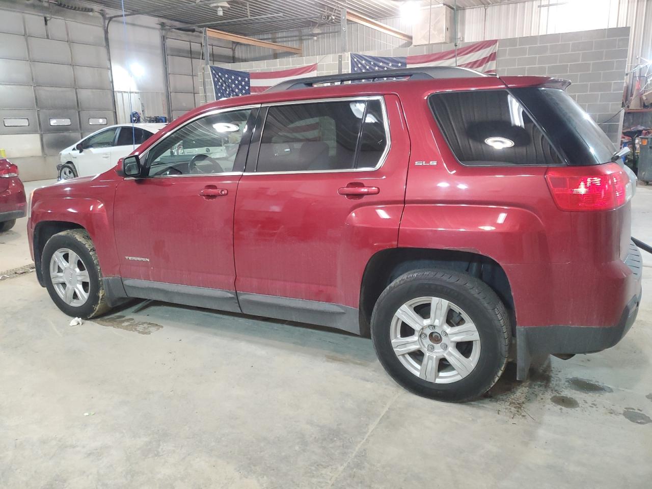 2015 GMC Terrain - Image 2