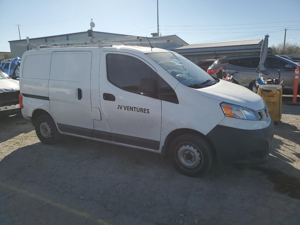 2015 Nissan NV - Image 4