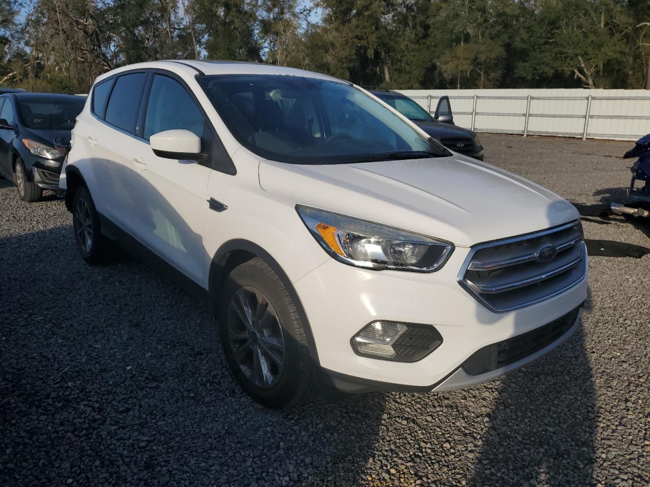 2017 Ford Escape - Image 4