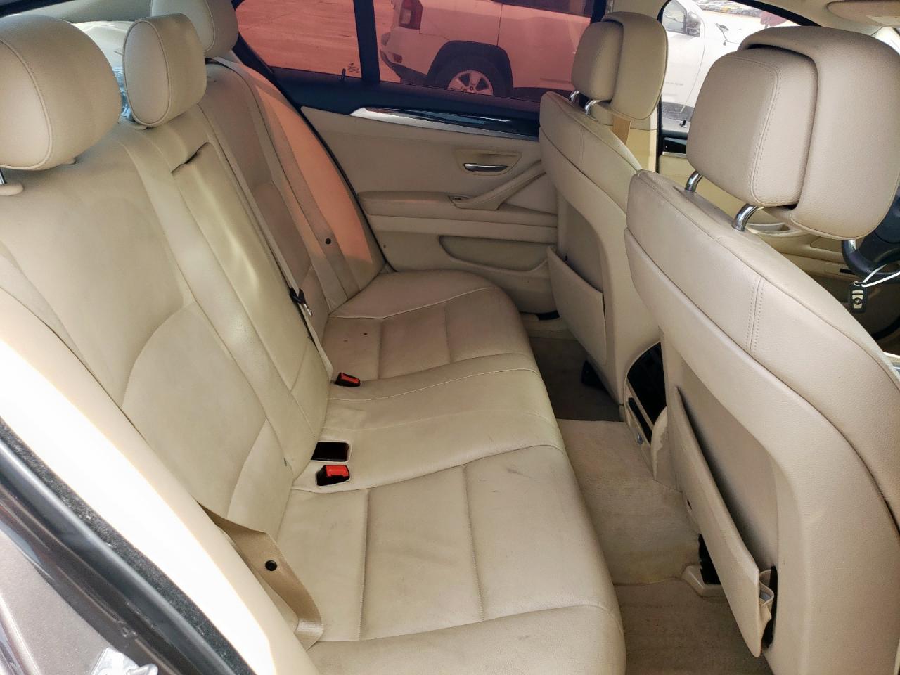 2011 BMW 528 I VIN: WBAFR1C5XBC749030 Lot: 47260895