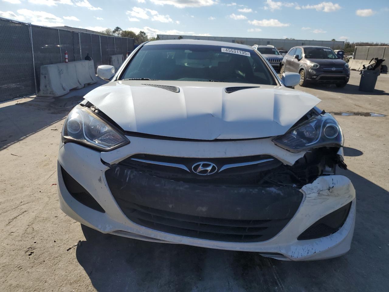 2013 Hyundai Genesis - Image 5