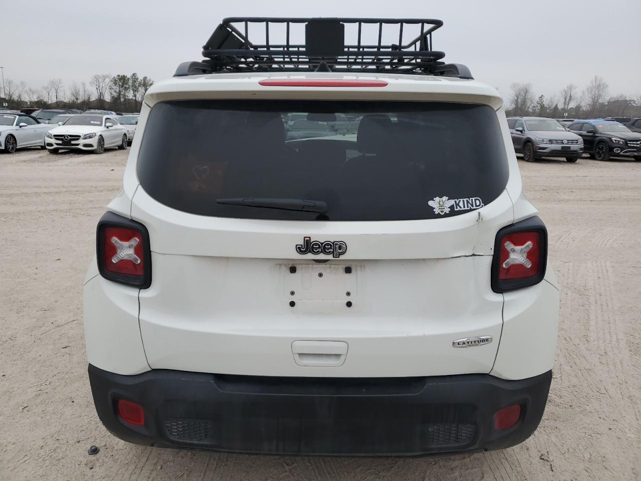 2019 Jeep Renegade - Image 6