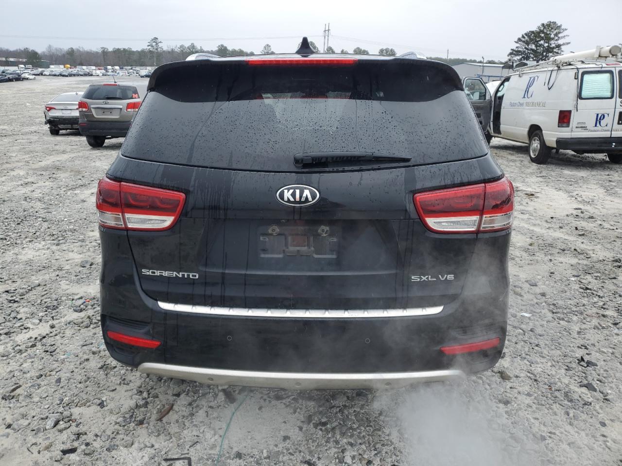2016 Kia Sorento - Image 6