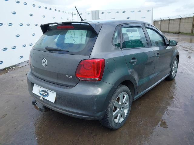 2010 VOLKSWAGEN POLO SE TD