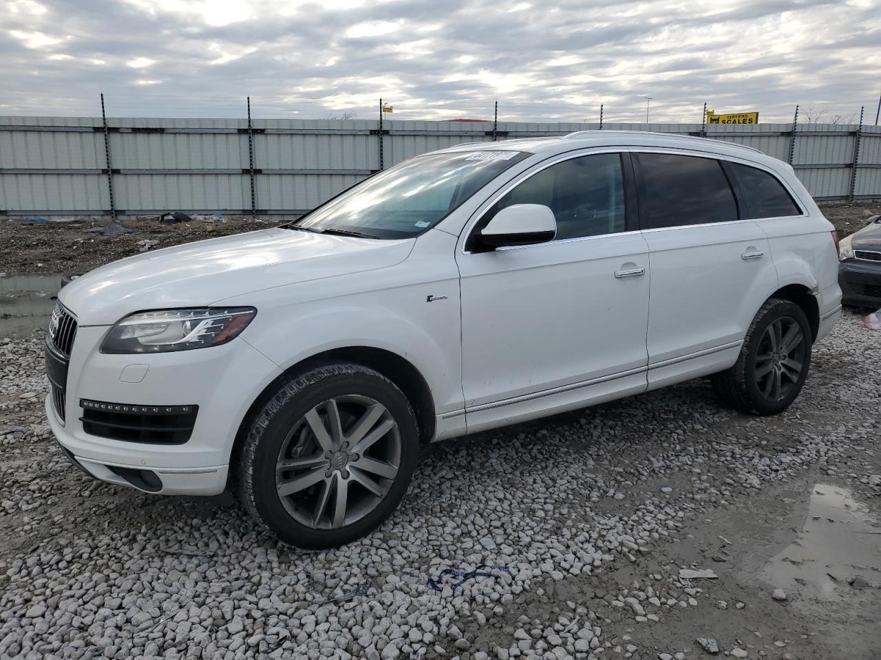 2015 Audi Q7 - Image 1