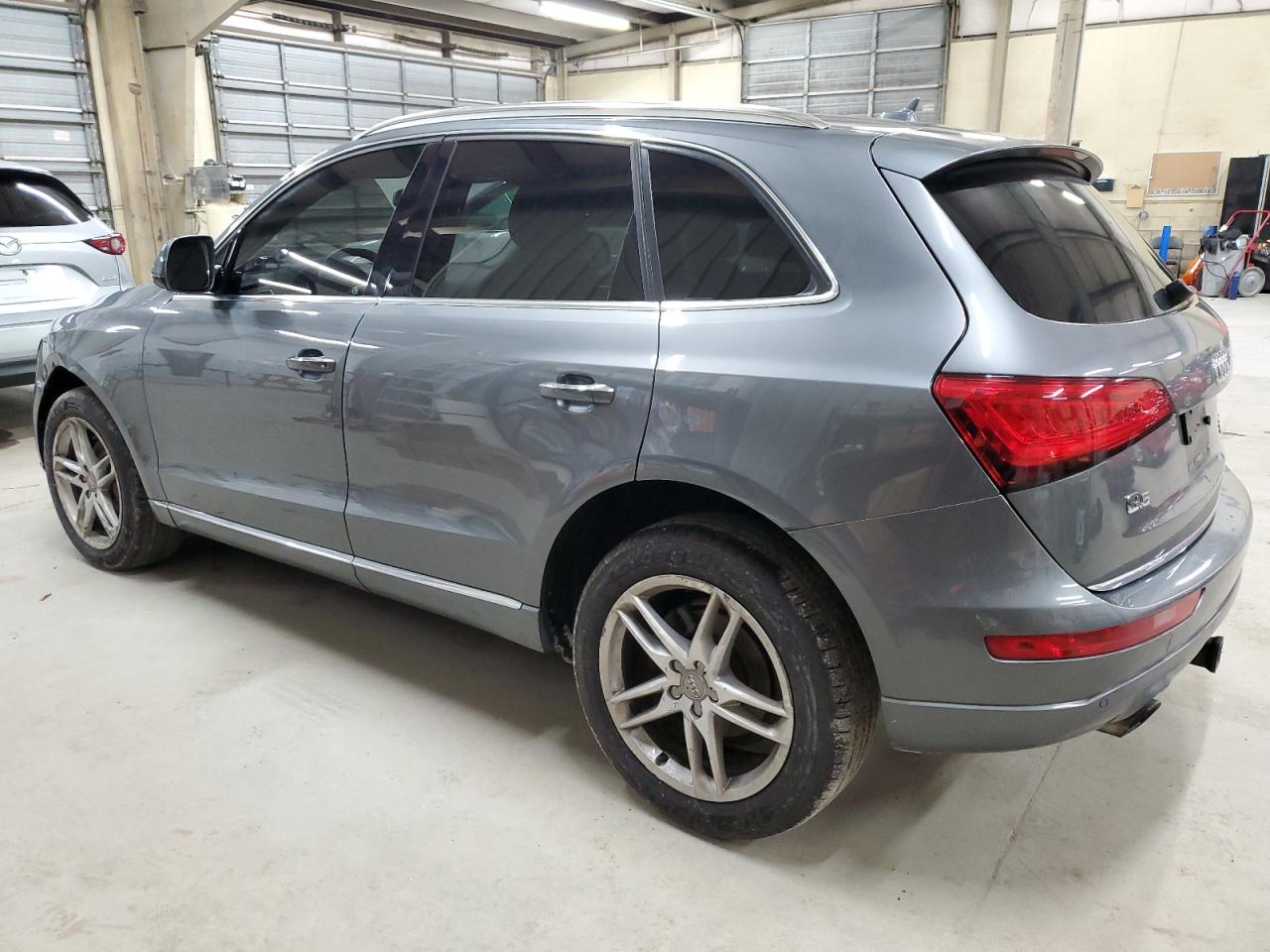2017 Audi Q5 - Image 2