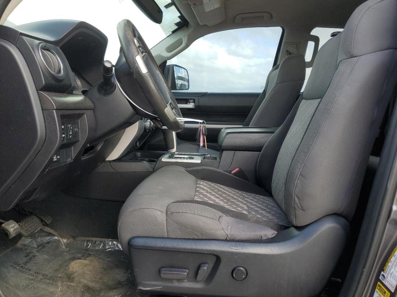 2014 Toyota Tundra - Image 7