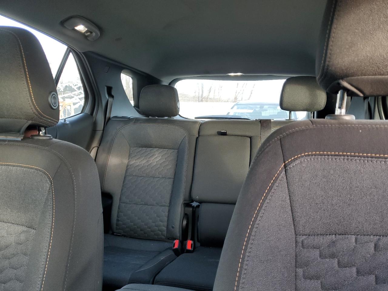 2018 Chevrolet Equinox - Image 10