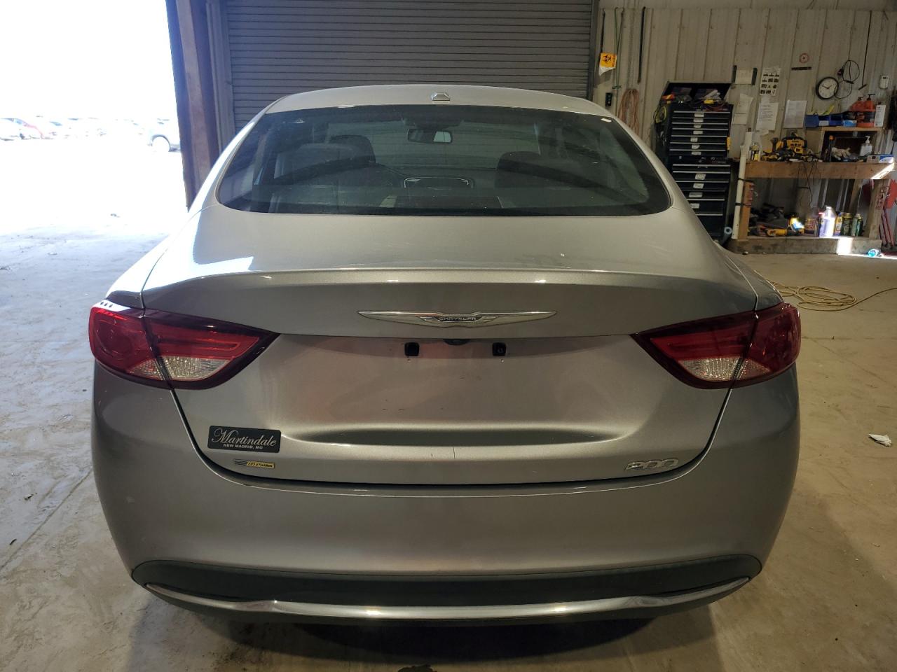 2016 Chrysler 200 - Image 6