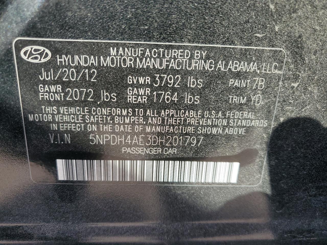 2013 Hyundai Elantra - Image 12