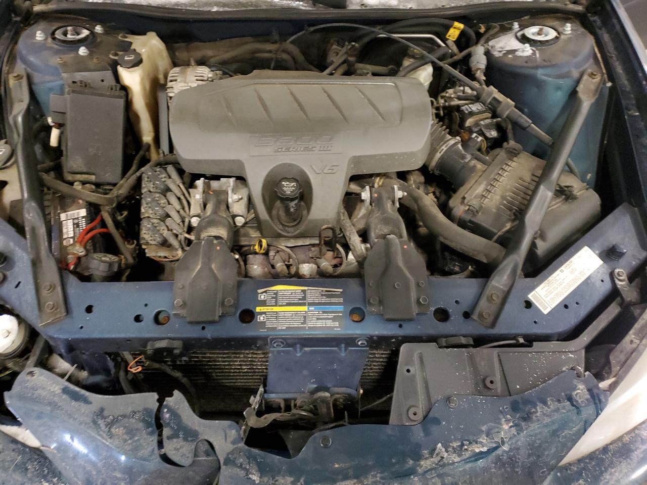 2006 Pontiac Grand Prix - Image 12