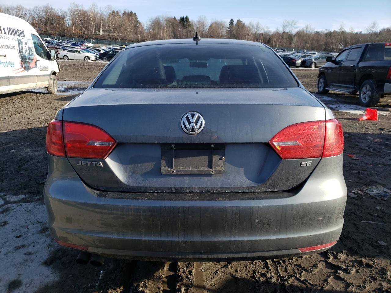 2014 Volkswagen Jetta - Image 6