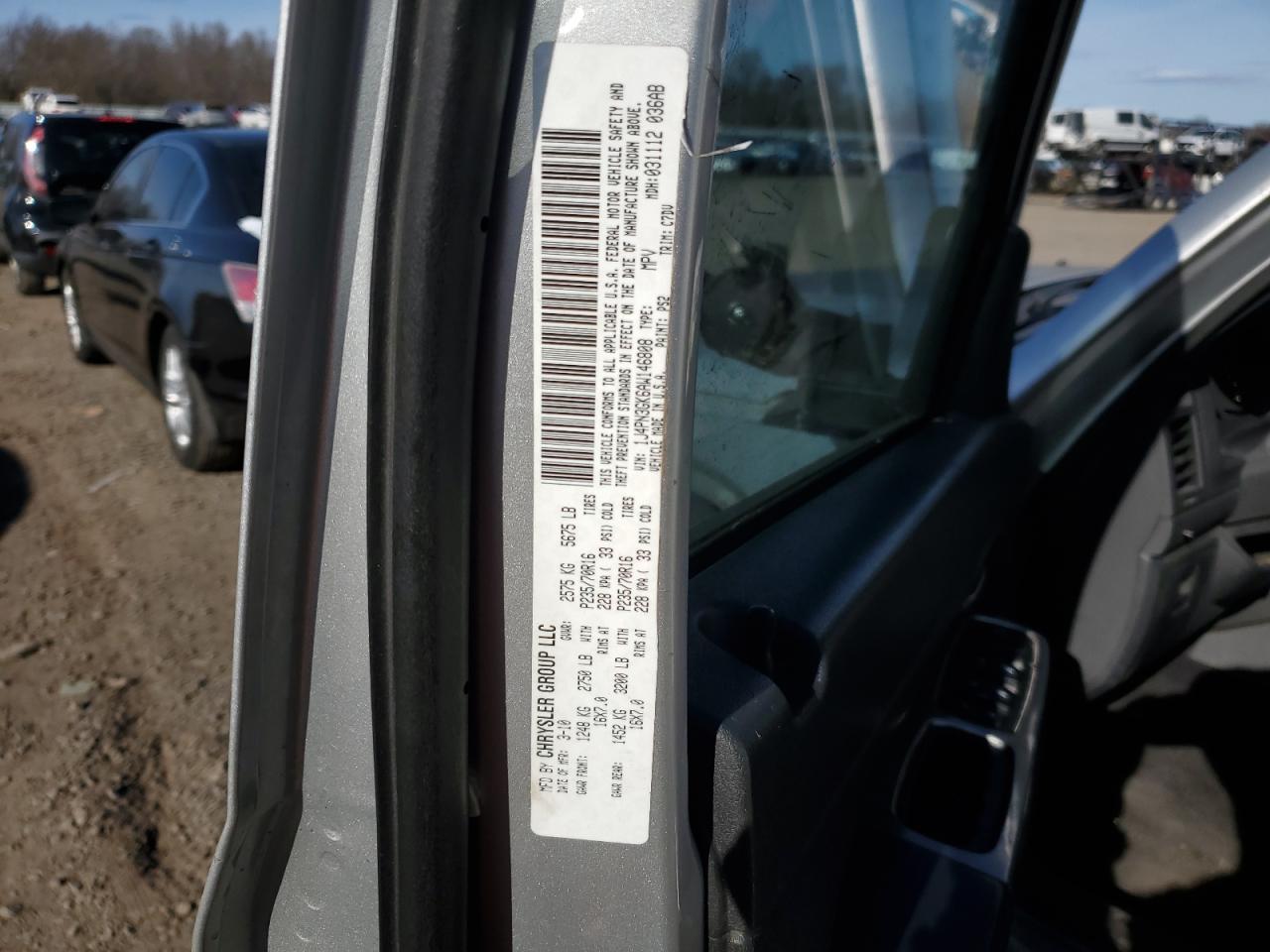 2010 Jeep Liberty (North America) - Image 13
