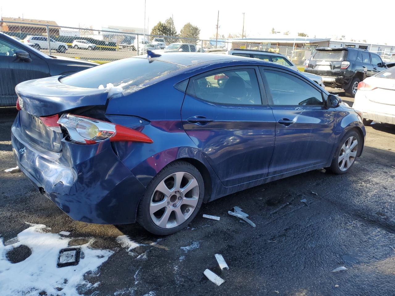 2013 Hyundai Elantra - Image 3