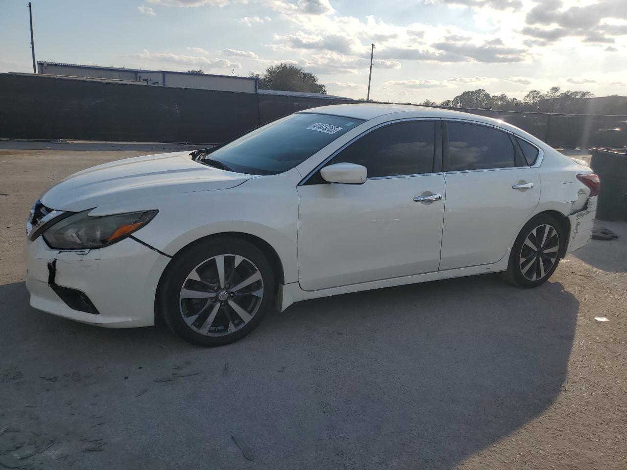 2017 Nissan Altima - Image 1