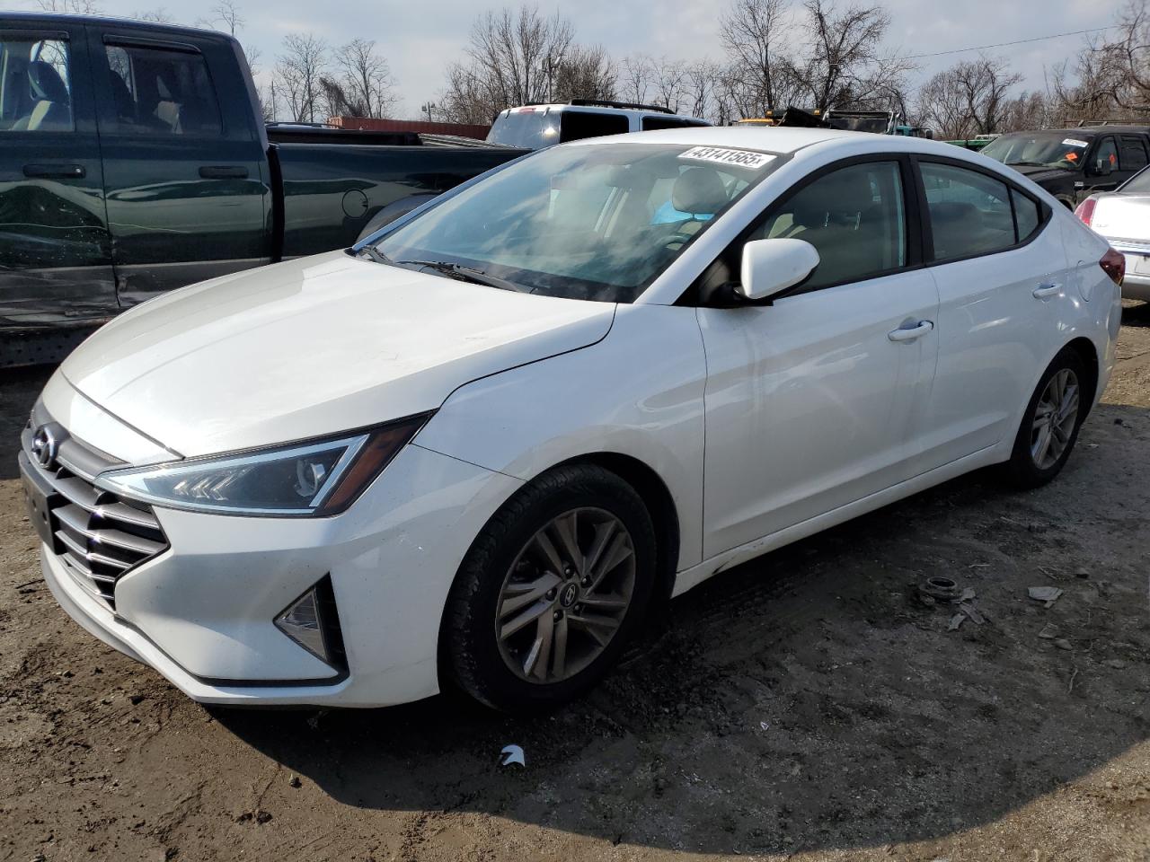 2019 Hyundai Elantra - Image 1