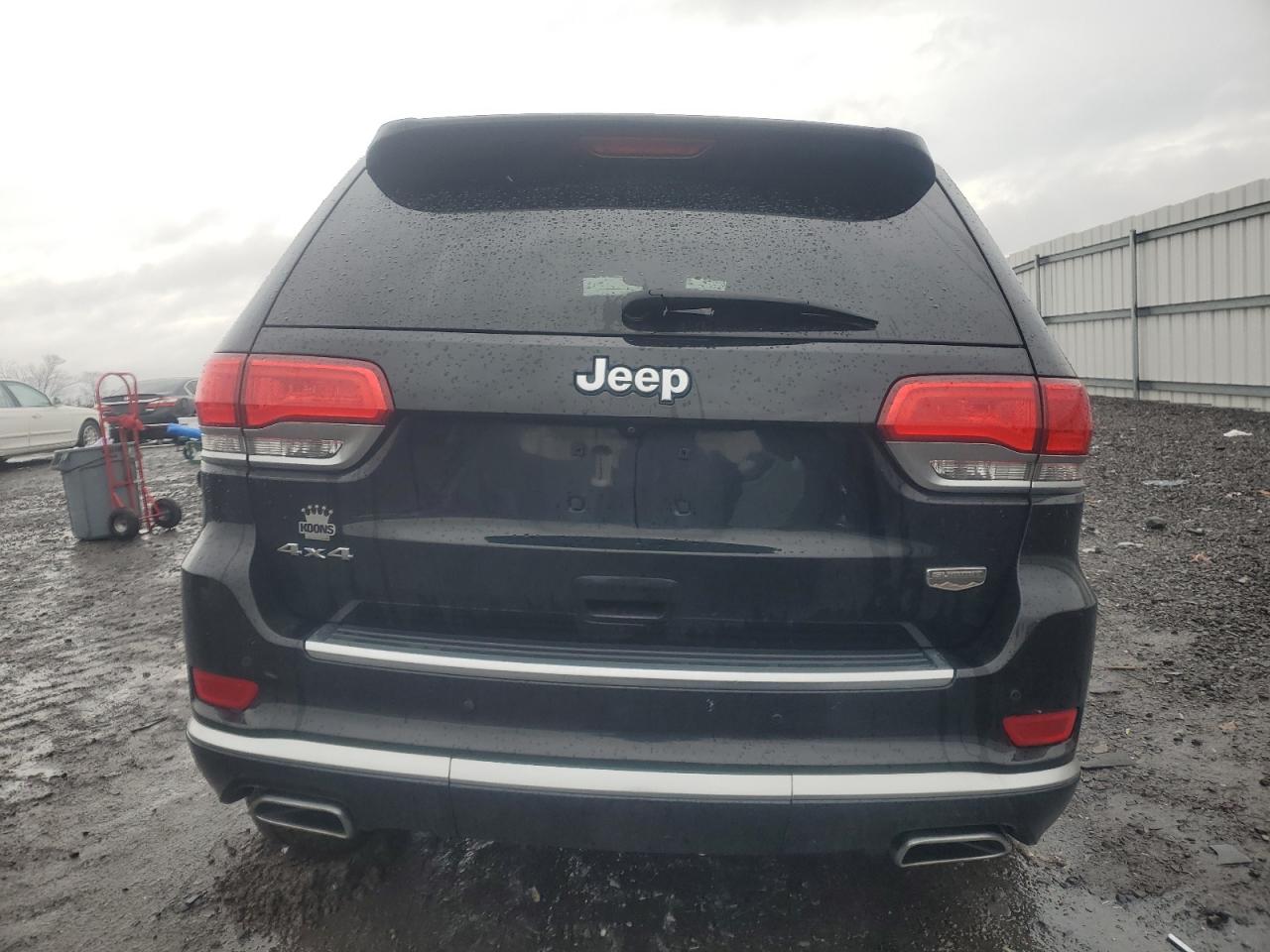 2018 Jeep Grand Cherokee - Image 6