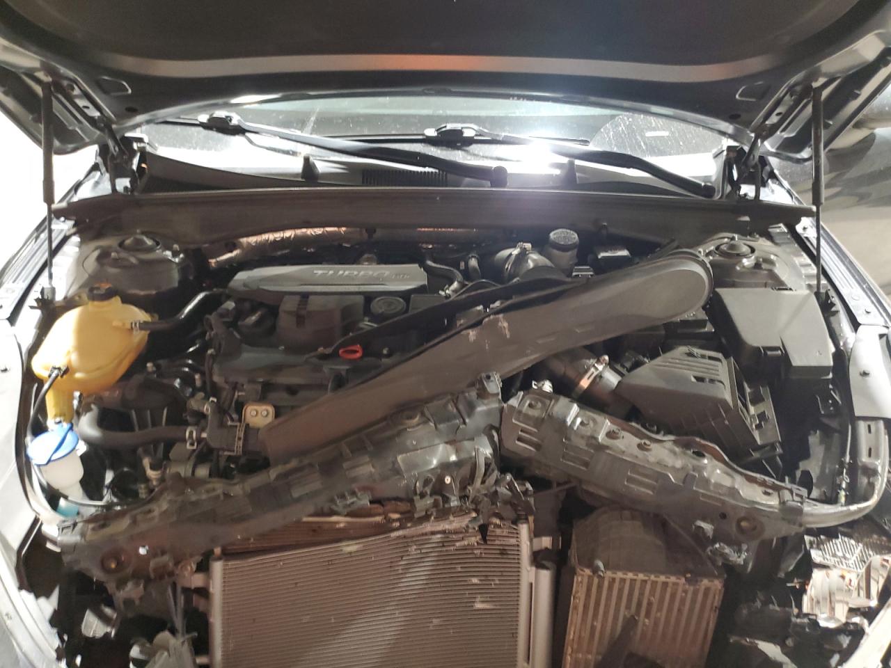 2022 Kia K5 - Image 12