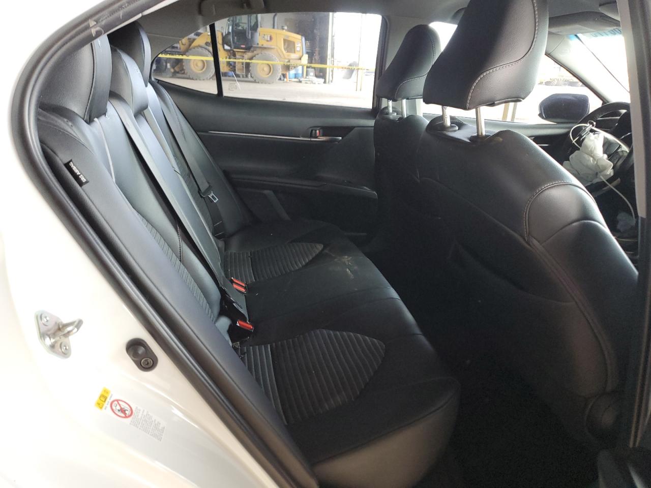 4T1B11HK8JU627293 TOYOTA CAMRY 2018