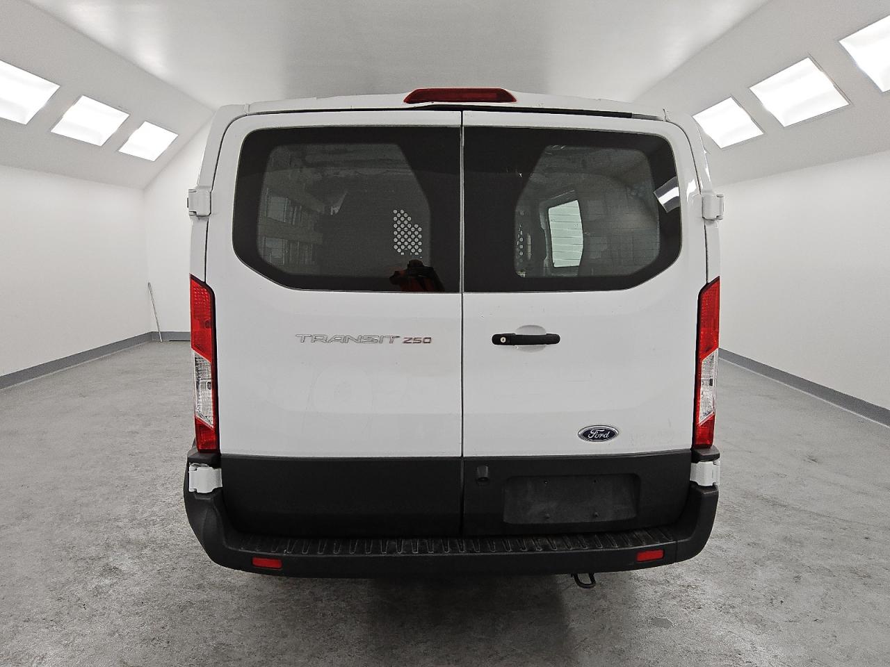 2023 Ford Transit - Image 6