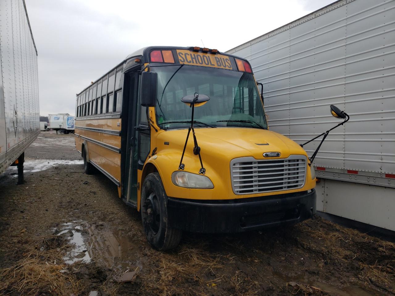 2008 Freightliner Chassis B2B for Sale in Cicero, IN - All Over
