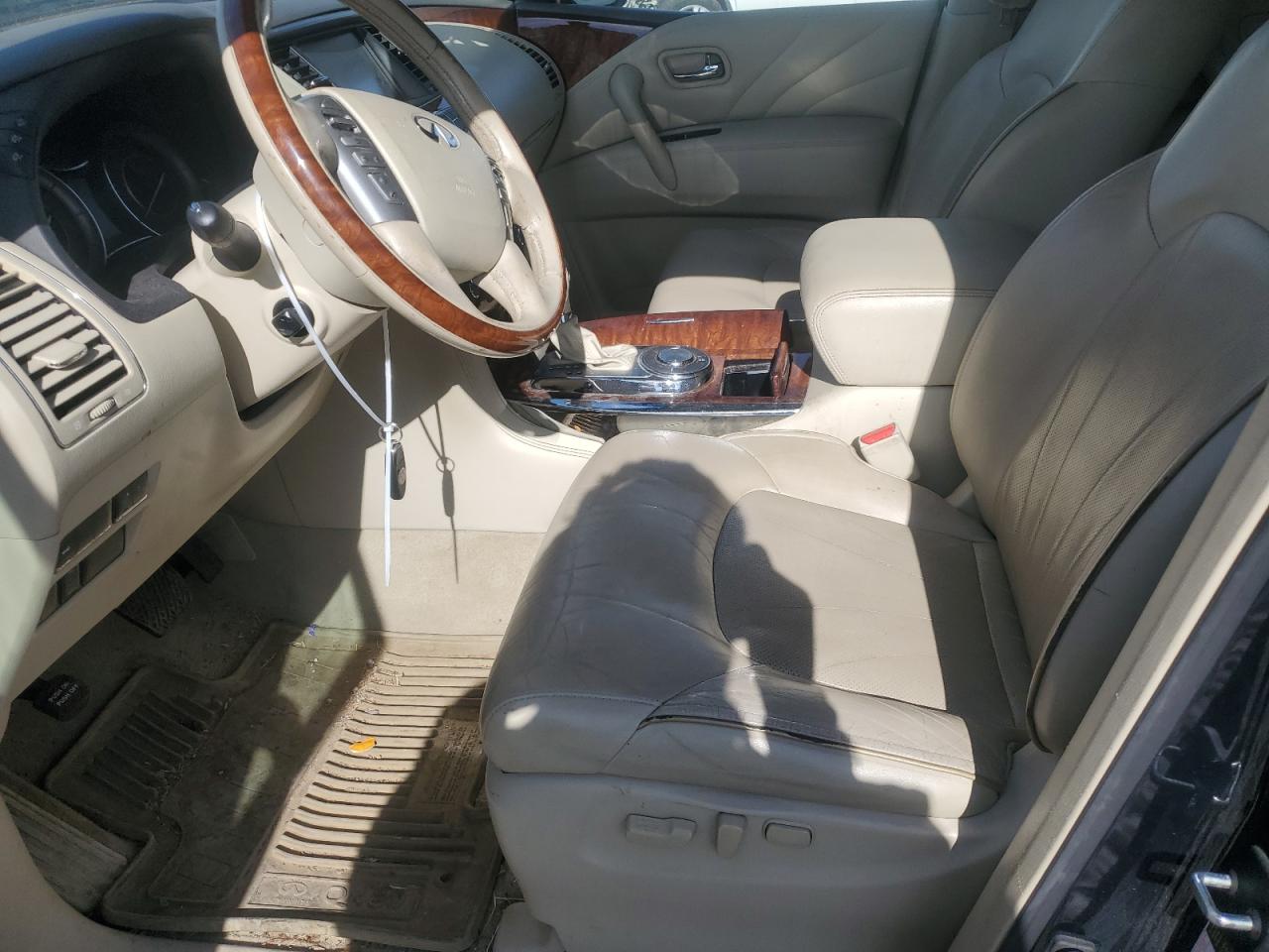 2016 Infiniti QX80 - Image 7