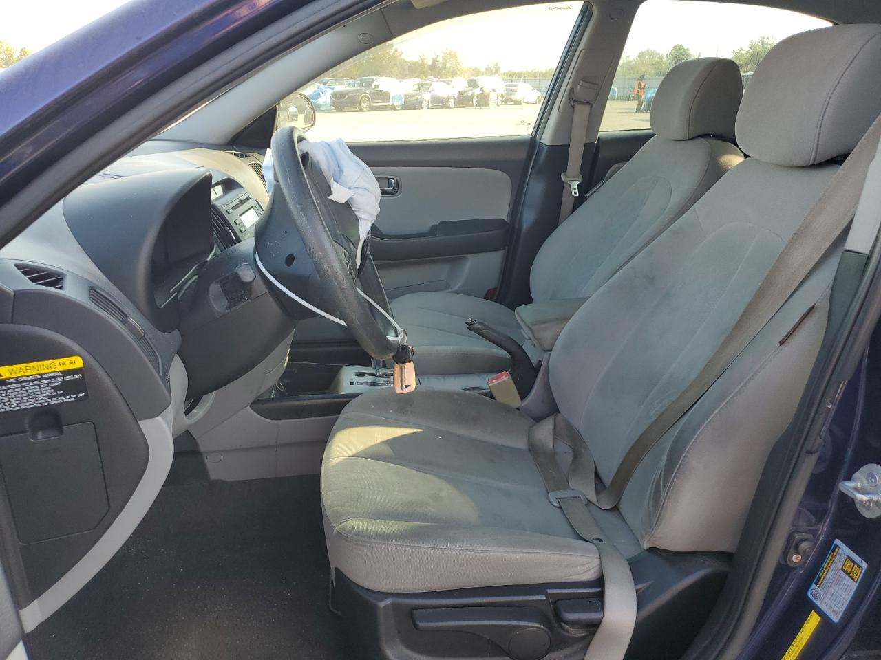 2010 Hyundai Elantra - Image 7