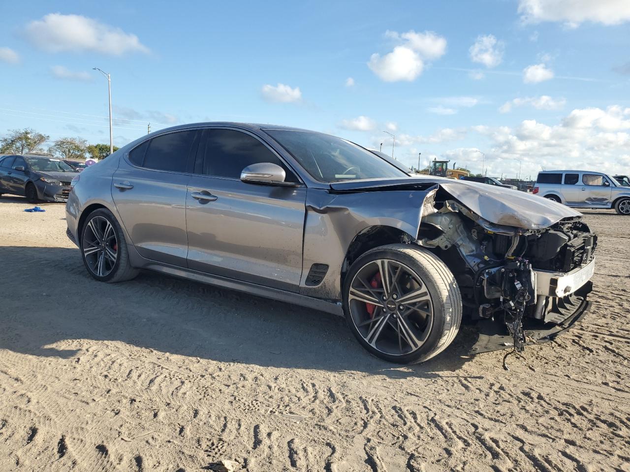 2024 Genesis G70 - Image 4