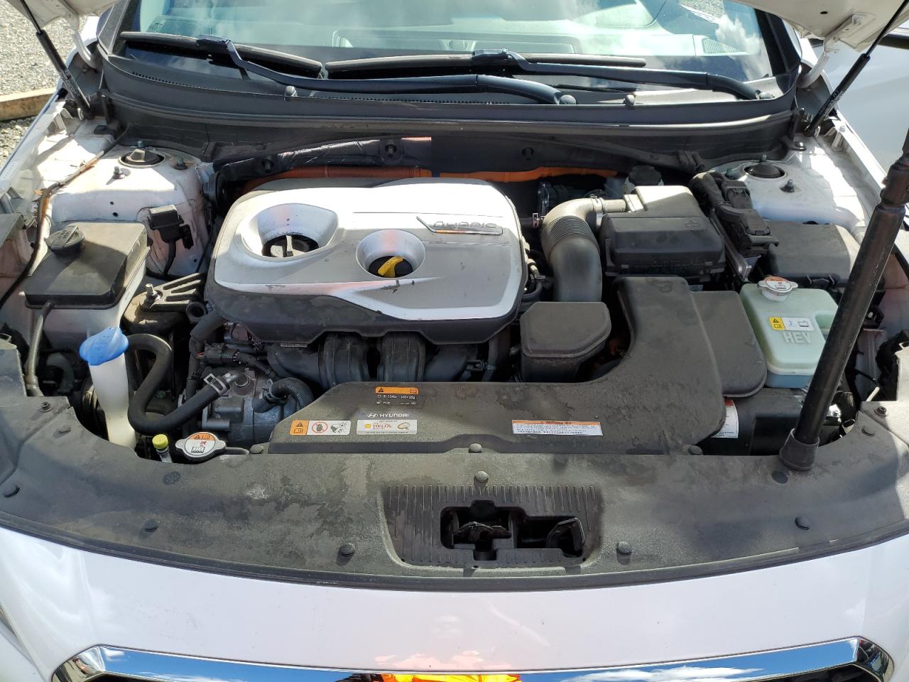 2016 Hyundai Sonata - Image 11
