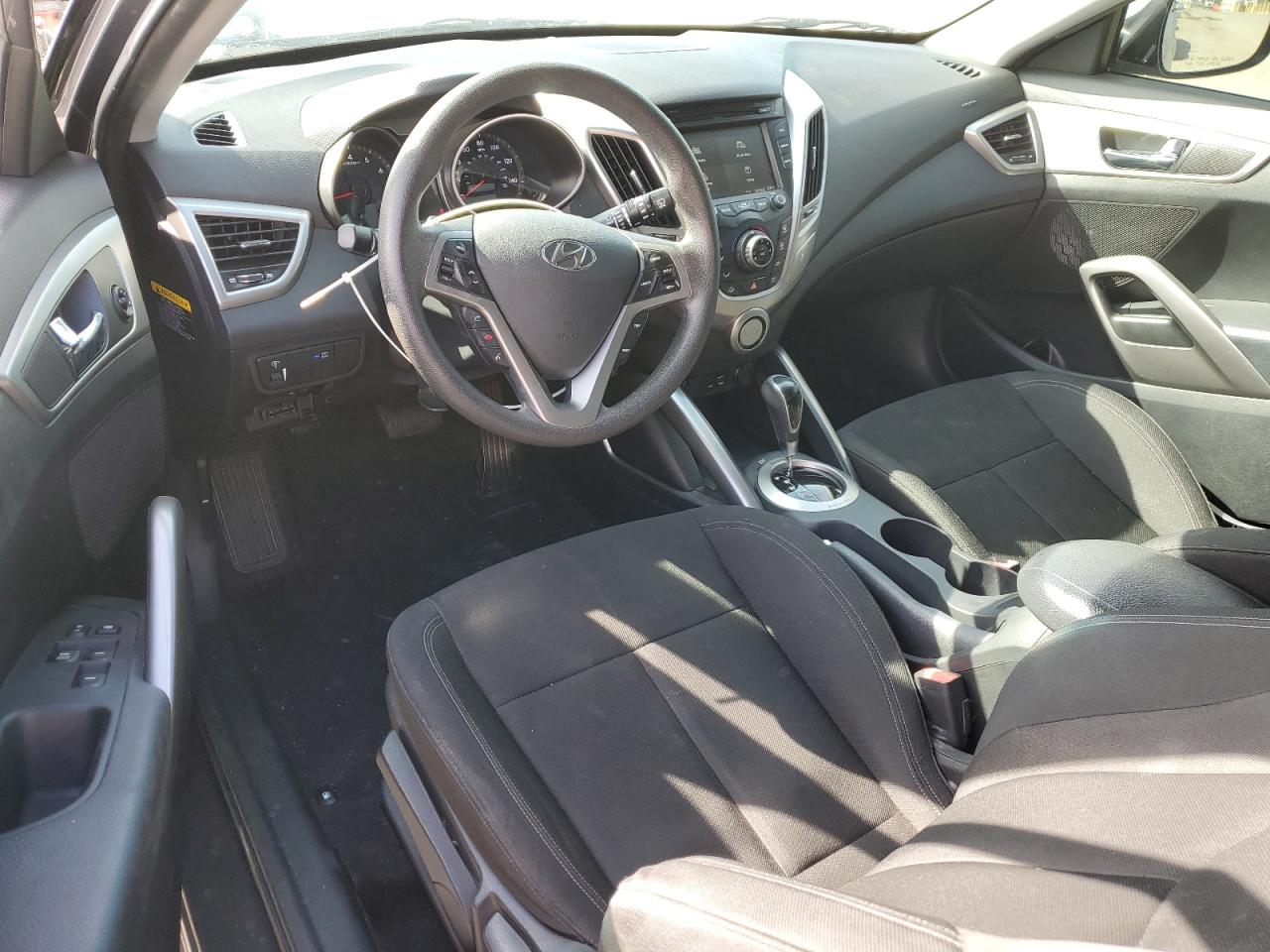 2016 Hyundai Veloster - Image 8