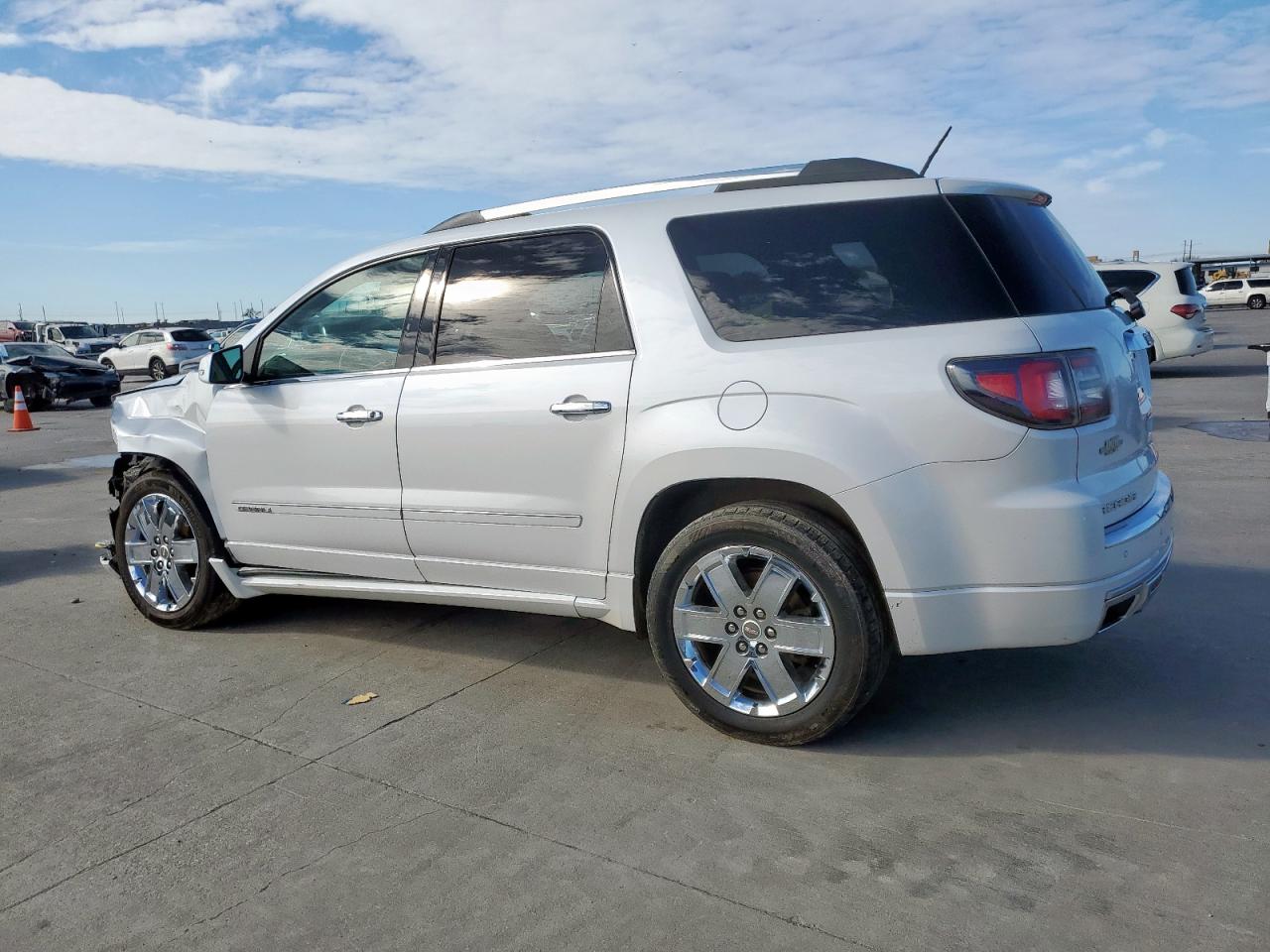 2016 GMC Acadia - Image 2