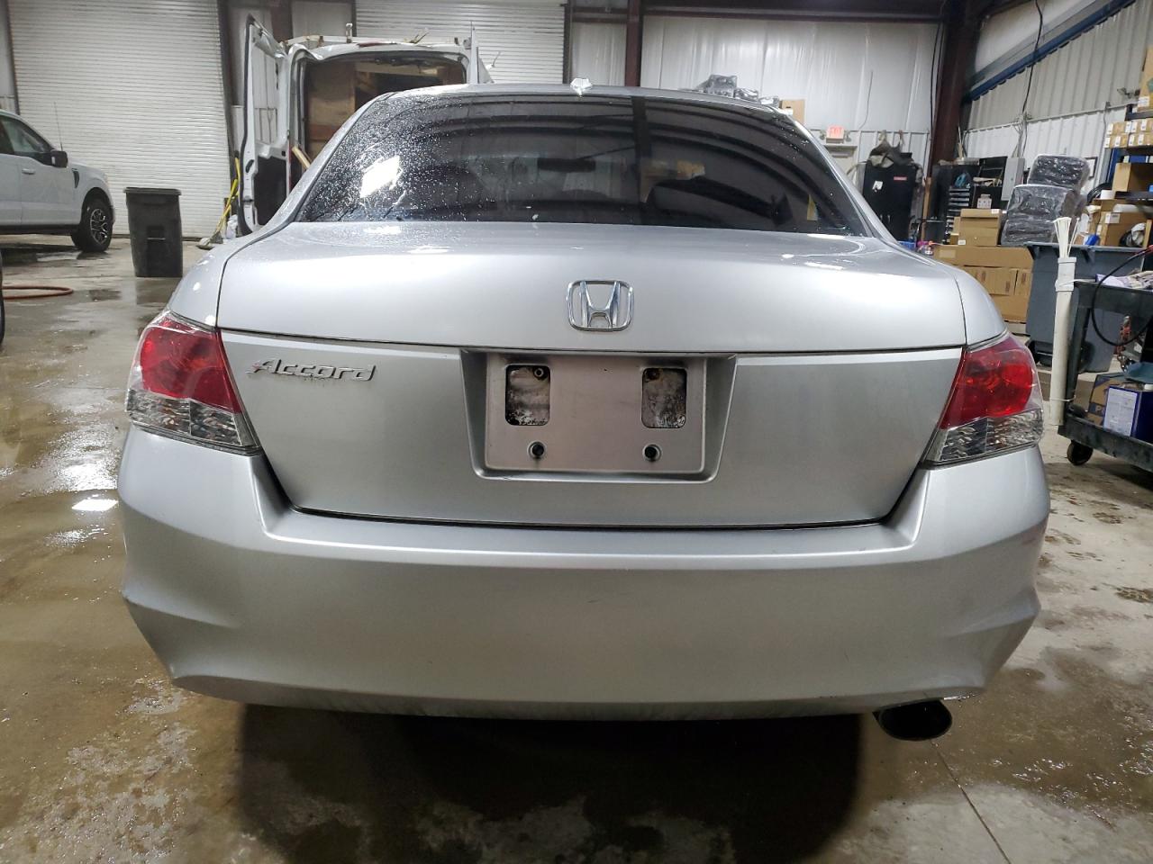 2010 Honda Accord - Image 6
