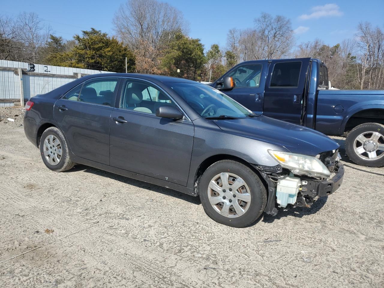 2011 Toyota Camry - Image 4