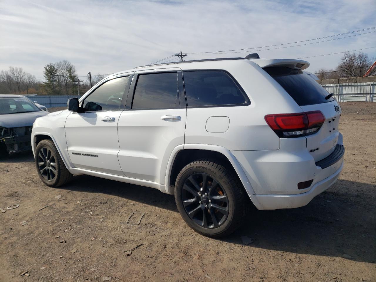 2019 Jeep Grand Cherokee - Image 2