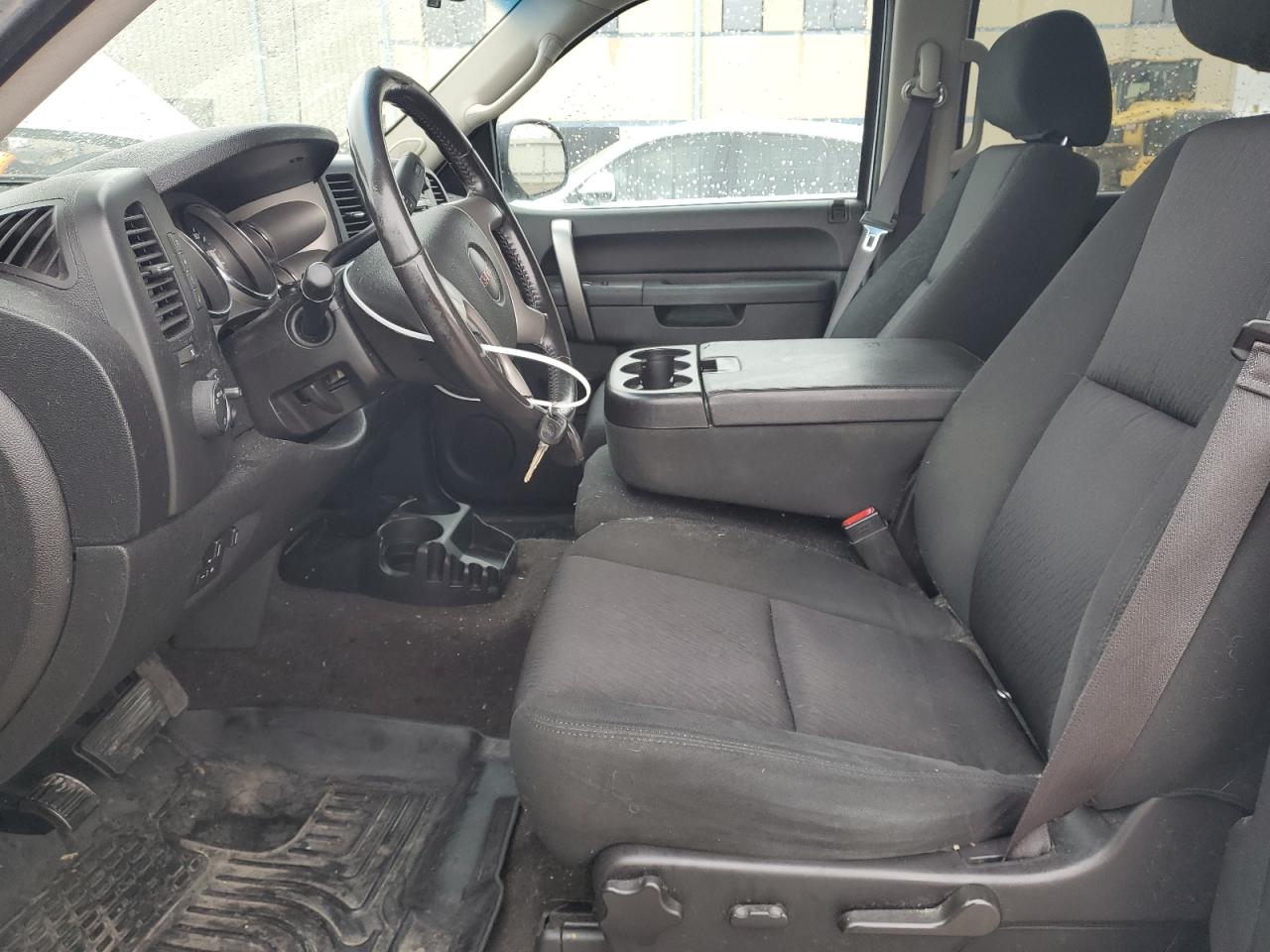 2013 GMC Sierra - Image 7