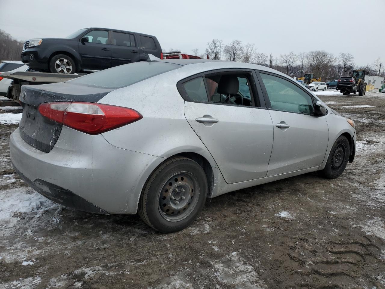 2016 Kia Forte - Image 3