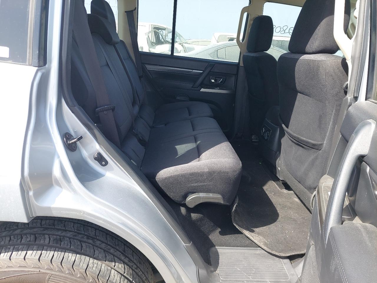 JE4MR62N4HJ709142 - 2017 Mitsubishi PAJERO - #44472805