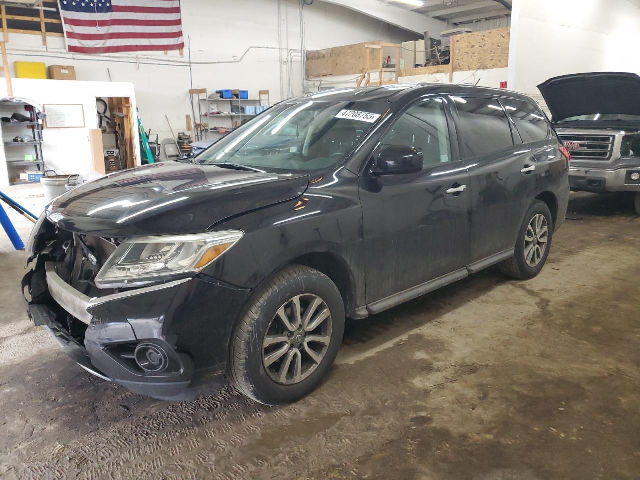 2013 Nissan Pathfinder - Image 1