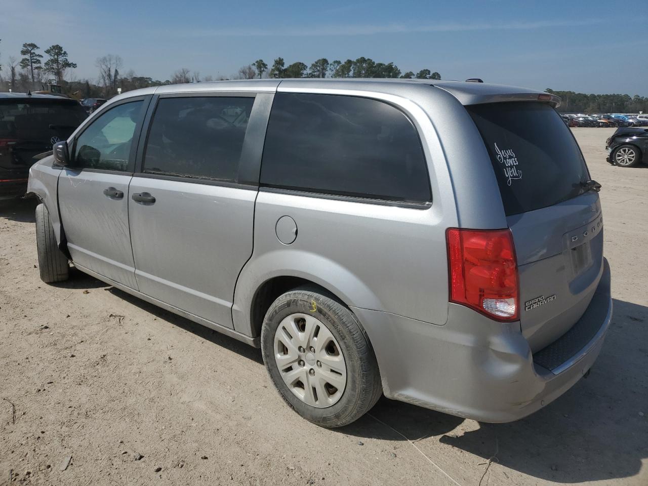 2019 Dodge Caravan - Image 2