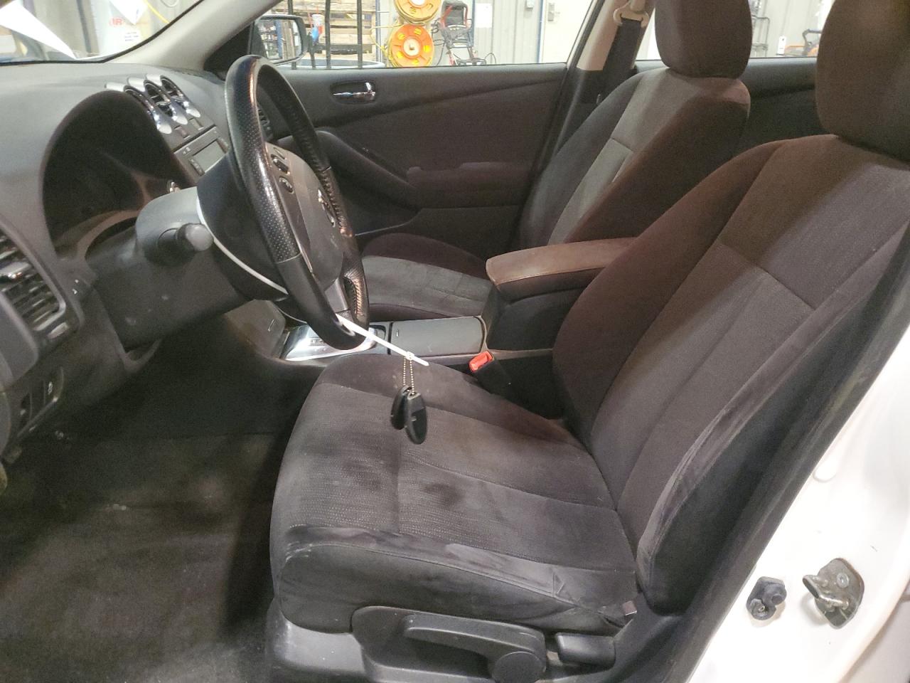 2012 Nissan Altima - Image 7