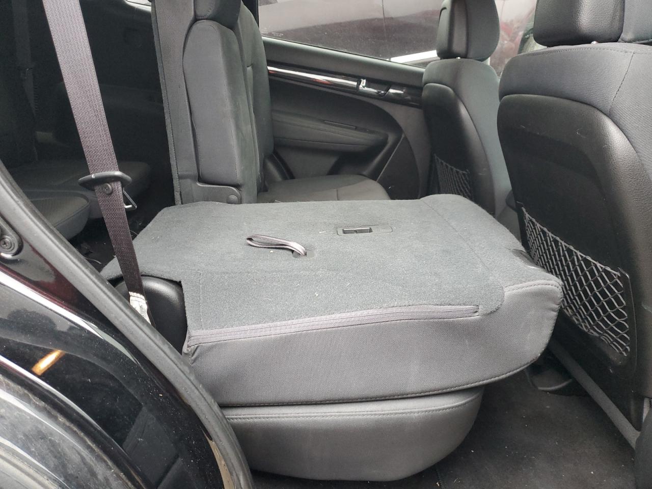 2013 Kia Sorento - Image 12