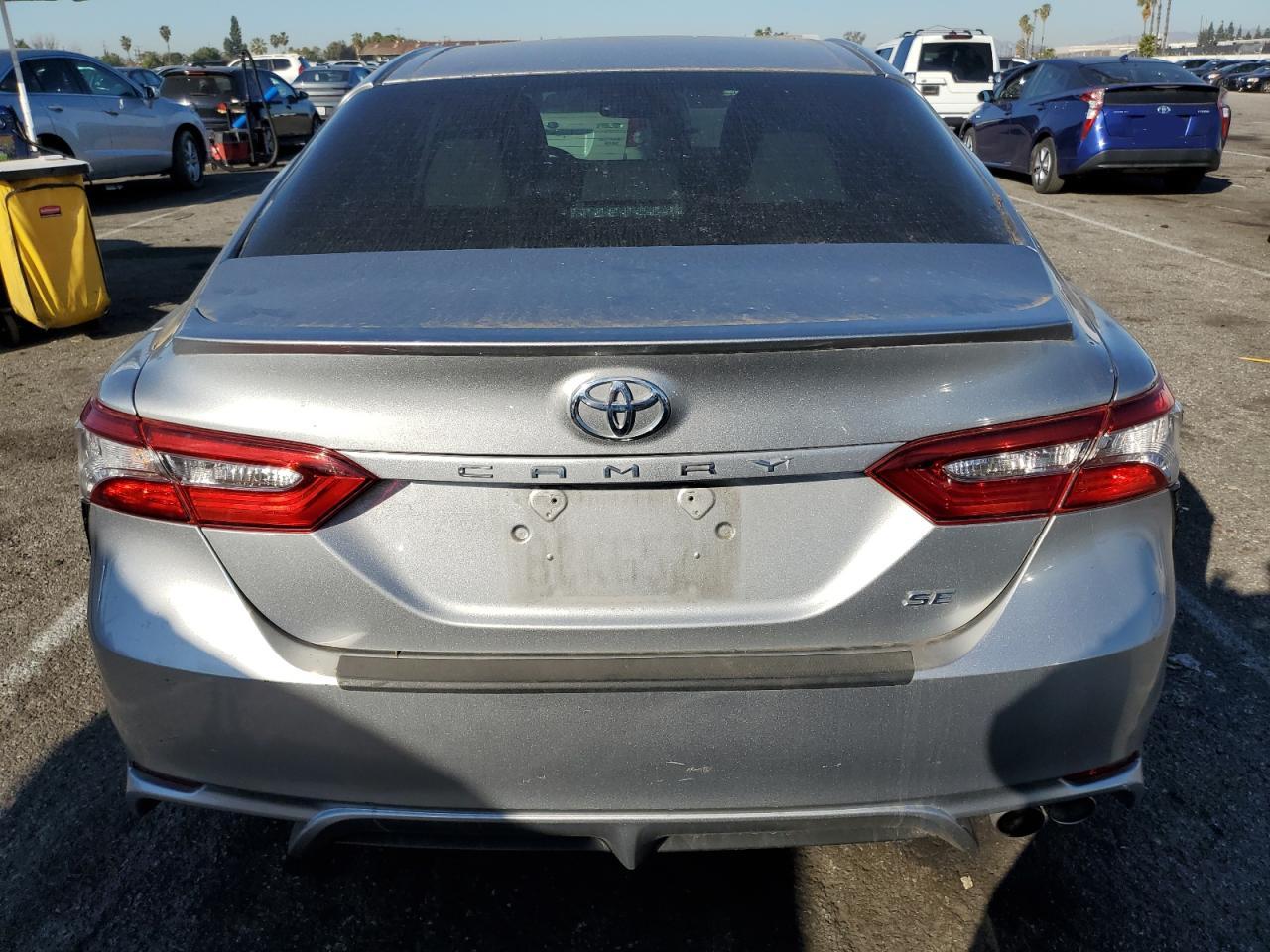 2018 Toyota Camry - Image 6