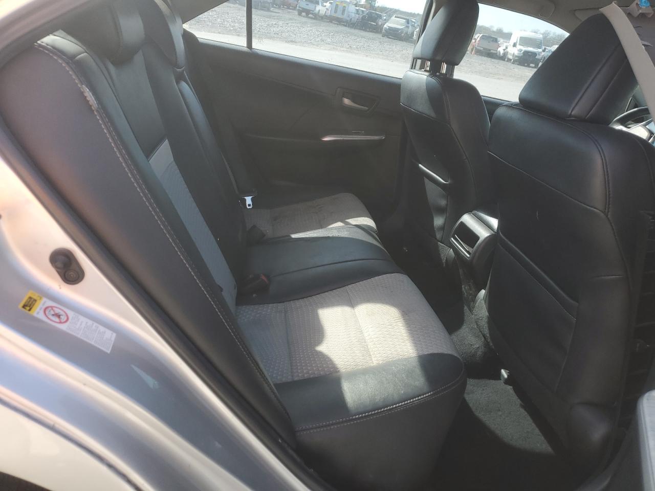 2014 Toyota Camry - Image 10