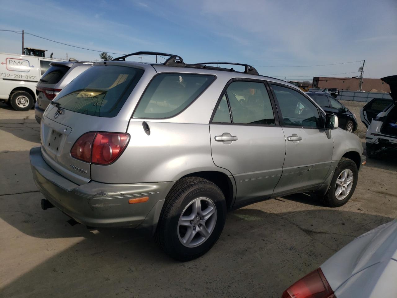 1999 Lexus RX - Image 3