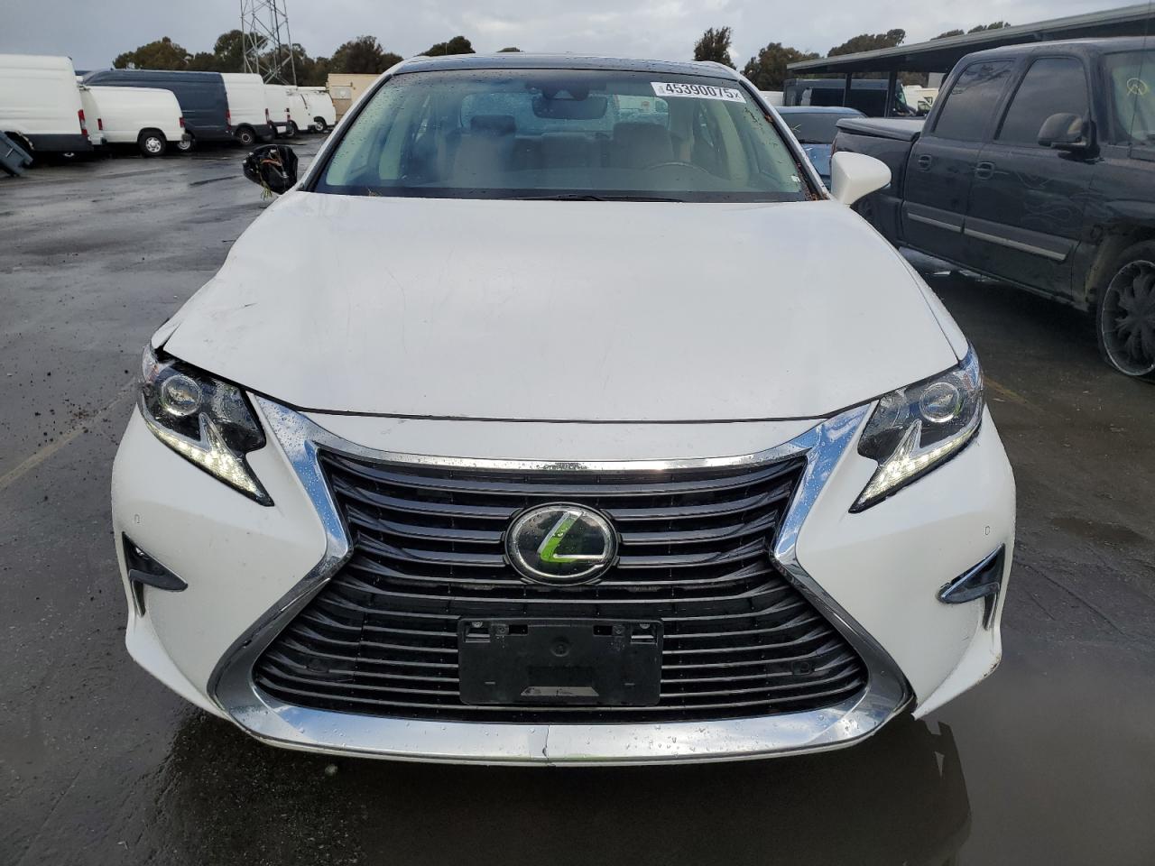 2018 Lexus ES - Image 5