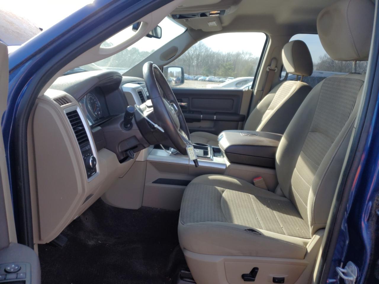 2010 Dodge RAM - Image 7