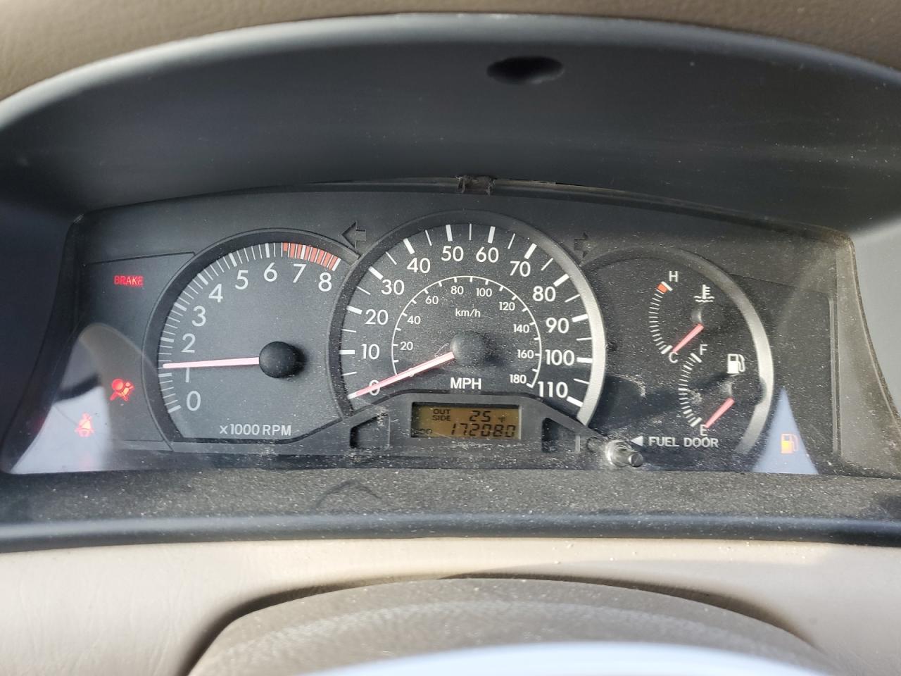 2005 Toyota Corolla - Image 9
