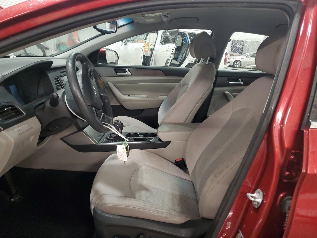 2015 Hyundai Sonata - Image 7